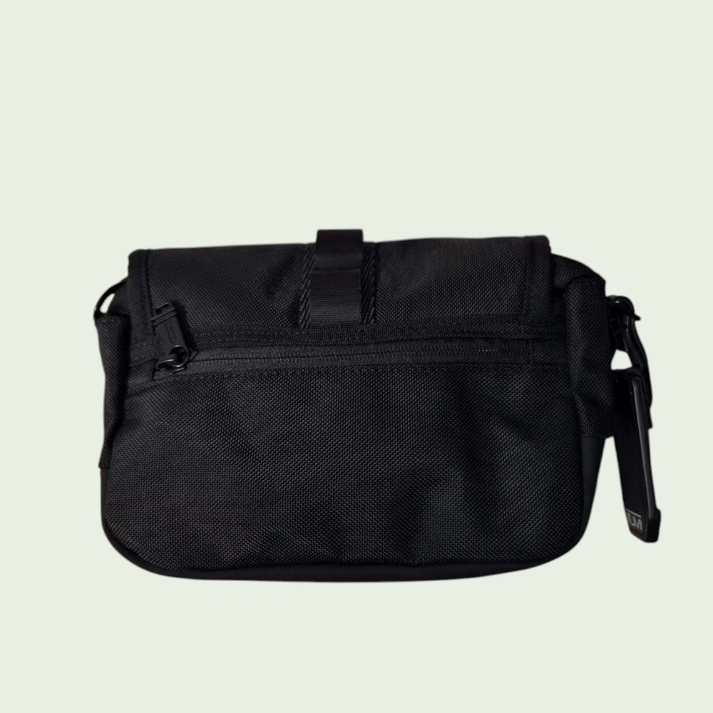 🌺 Tumi Bravo Series Flap Crossbody Bag - Picture 2 of 7